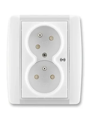 Element® 5583E-C02357 01 zásuvka 2násobná s natoč. dutinou, s přep. ochr., s akustickou sig.barva bílá / ledová bílá ABB Hit Sezóny