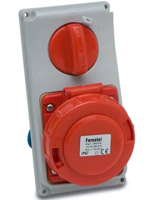 Vrácení Zdarma Zás. blok. 25000 IP67 230V 16A 3P 6h Famatel