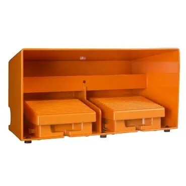 SCHNEIDER Spínač XPER 3110D nožní Vysoce Kvalitní