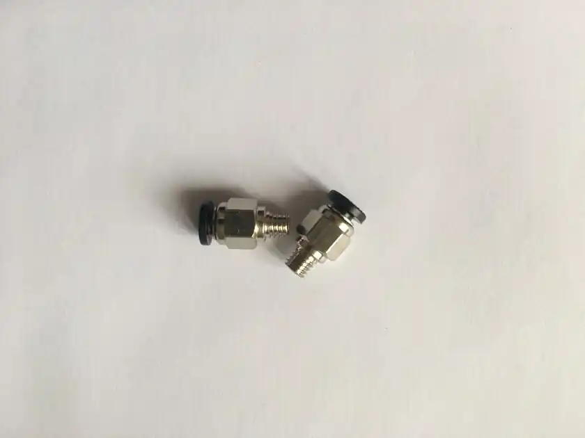 Ověřený Rychlospojka pro bowden 4/2 - závit M6