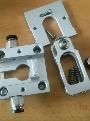 Bulldog Extruder celokovový Novinka