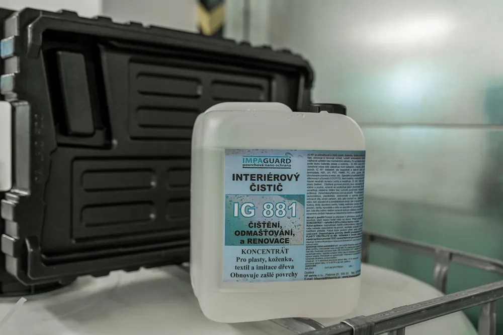 IMPAGUARD 881 Extra silný čistič plastů 5 l Finální Výprodej