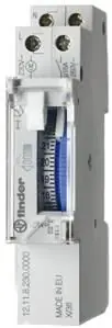 FINDER Hodiny spínací 121182301000 Analogové denní/týdenní 1P/16A 230V AC IP20 Sleva
